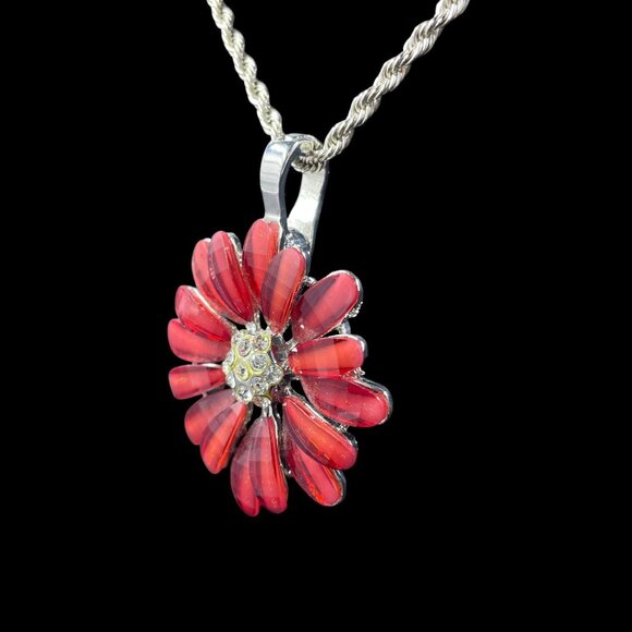 Vintage RMN Red Flower Pendant Necklace Coquette Cottagecore Fairycore 24" - Picture 4 of 8